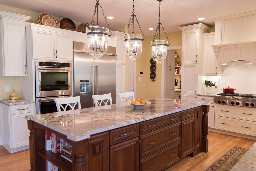 Traditional Update Traditional Kitchen Baltimore by O'Hanlon