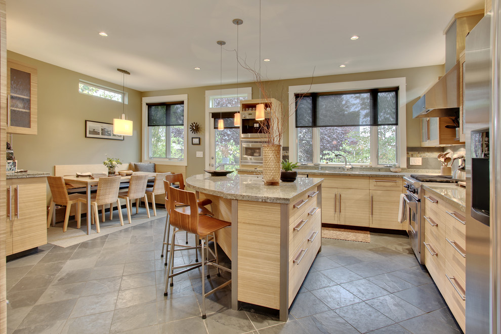 Идея дизайна: кухня-гостиная среднего размера в современном стиле с плоскими фасадами, техникой из нержавеющей стали, полом из керамической плитки и островом