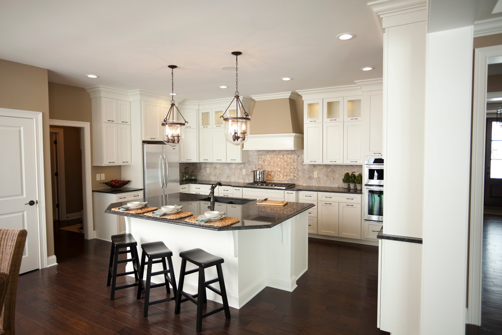 Transitional Boxwood Kitchen Traditional Kitchen Cincinnati by