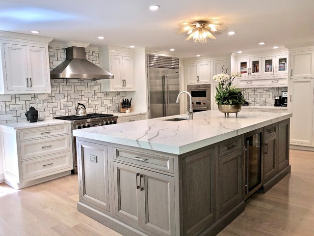 Transitional Classics - Transitional - Kitchen - New York
