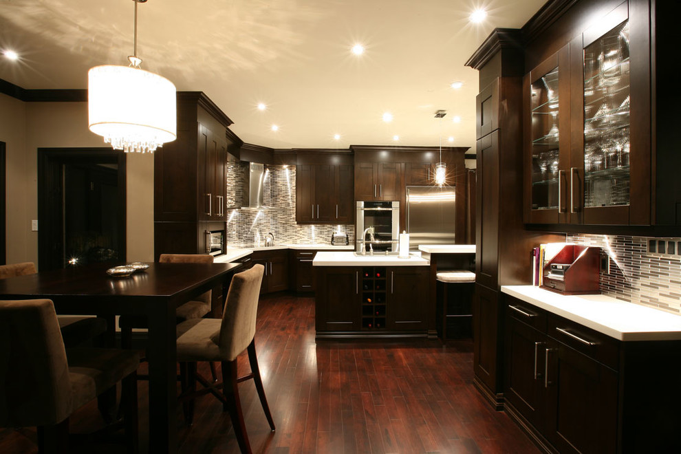 Trendy kitchen photo in Toronto