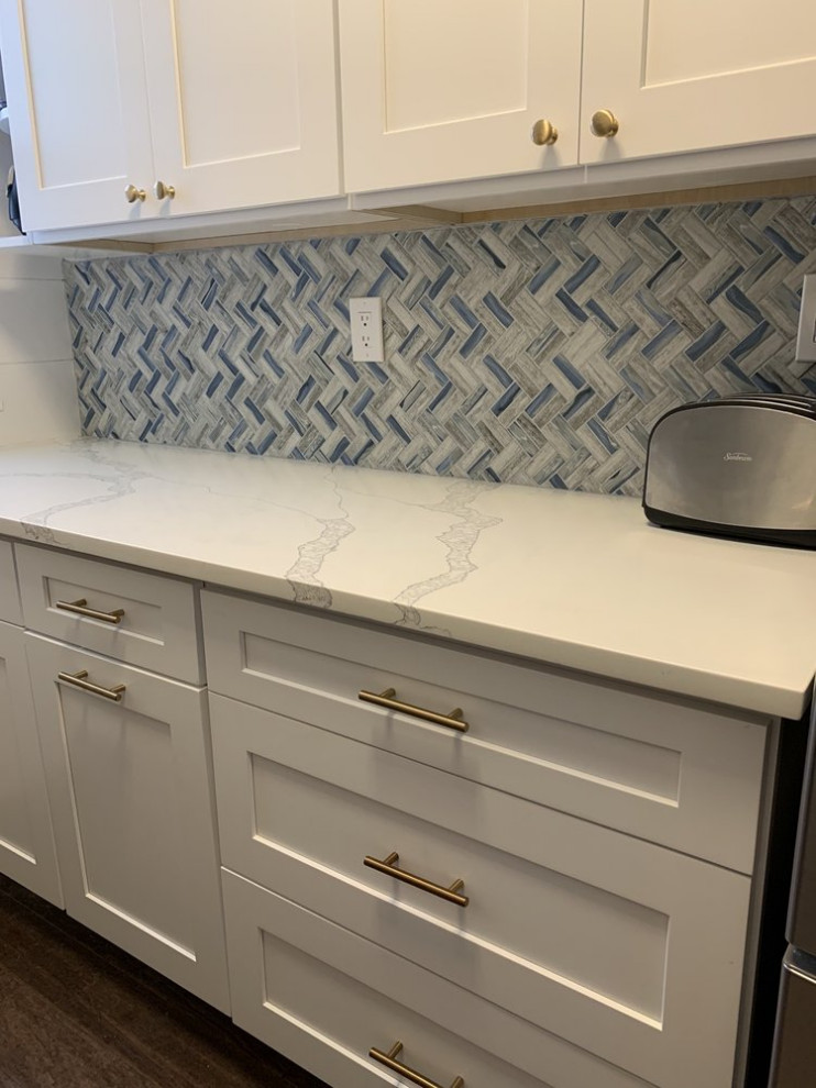 Transitional Kitchen Remodel Project in Queens, NY Transitional Kitchen New York by Home