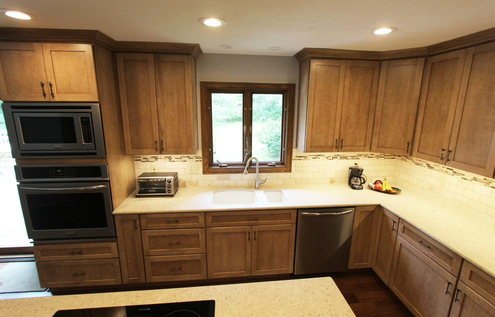 Transitional Kitchen with Cappucino Hudson, OH Transitional Kitchen Cleveland