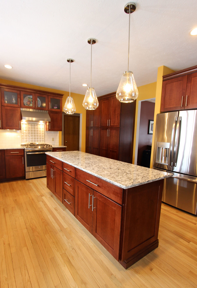 Medium sized traditional kitchen in Cleveland.