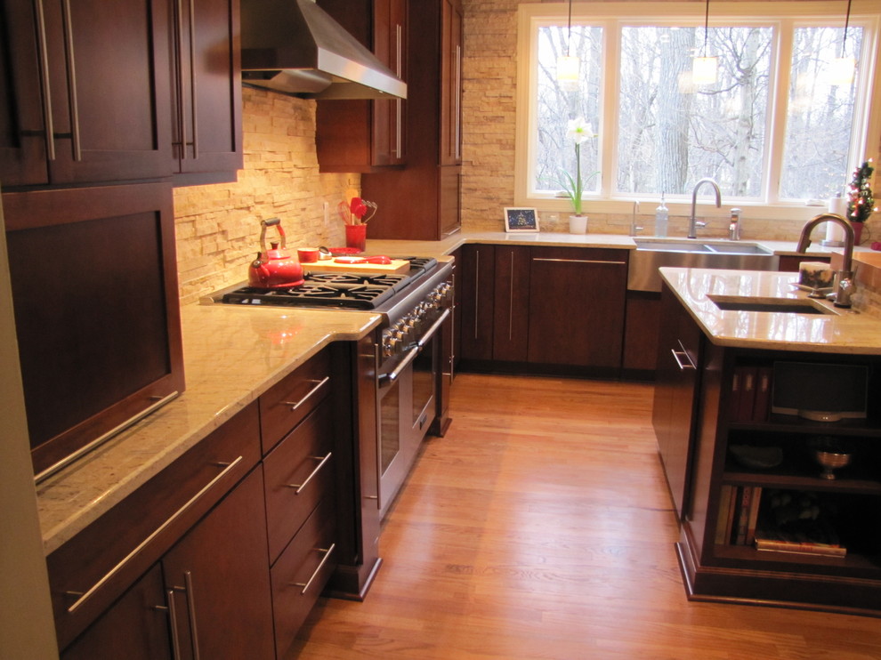 Transitional Kitchen with the "Wow Factor" Kitchen Detroit by