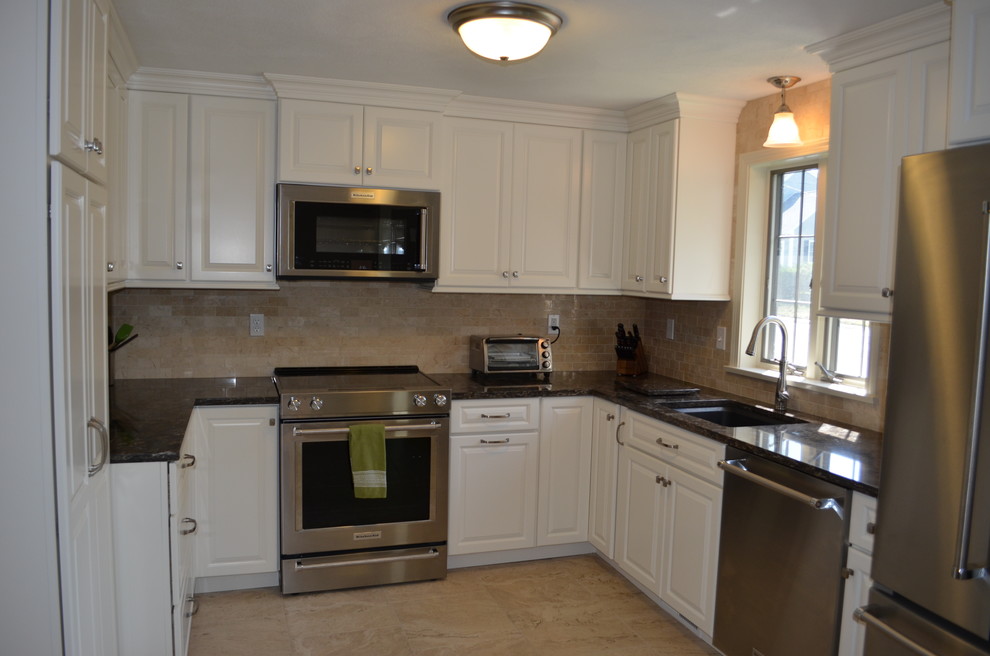 Transitional white paint kitchen/bathroom remodel w/crown molding