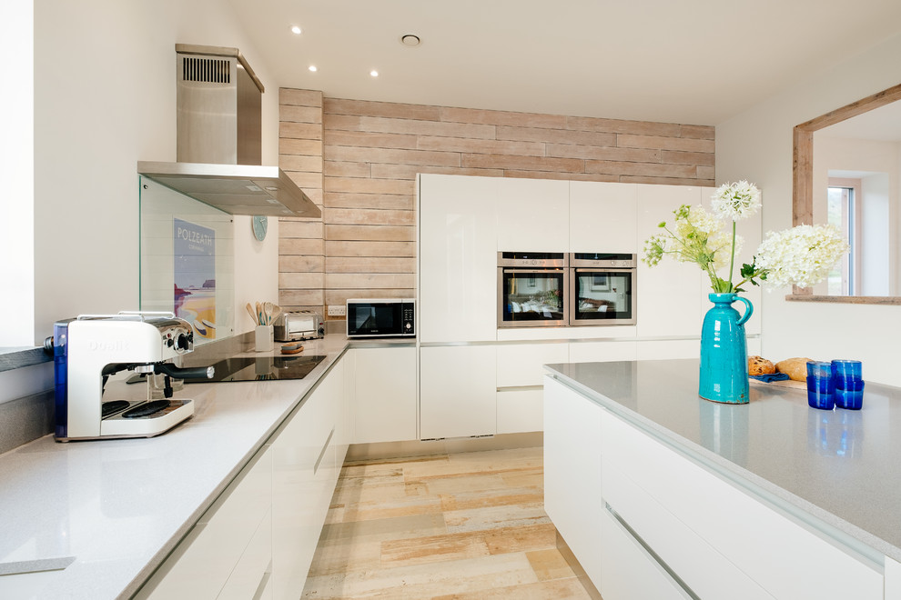 Design ideas for a beach style kitchen in Cornwall.