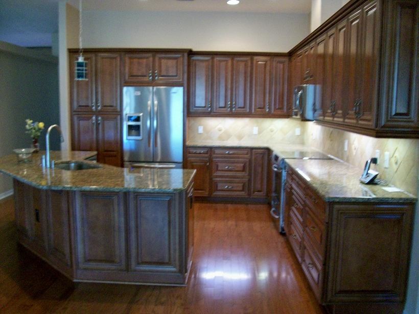 Trinity Kitchen - Traditional - Kitchen - Tampa - by Norm Walters ...