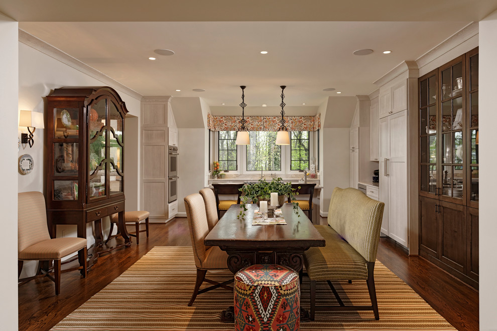Inspiration for a classic dining room in DC Metro.