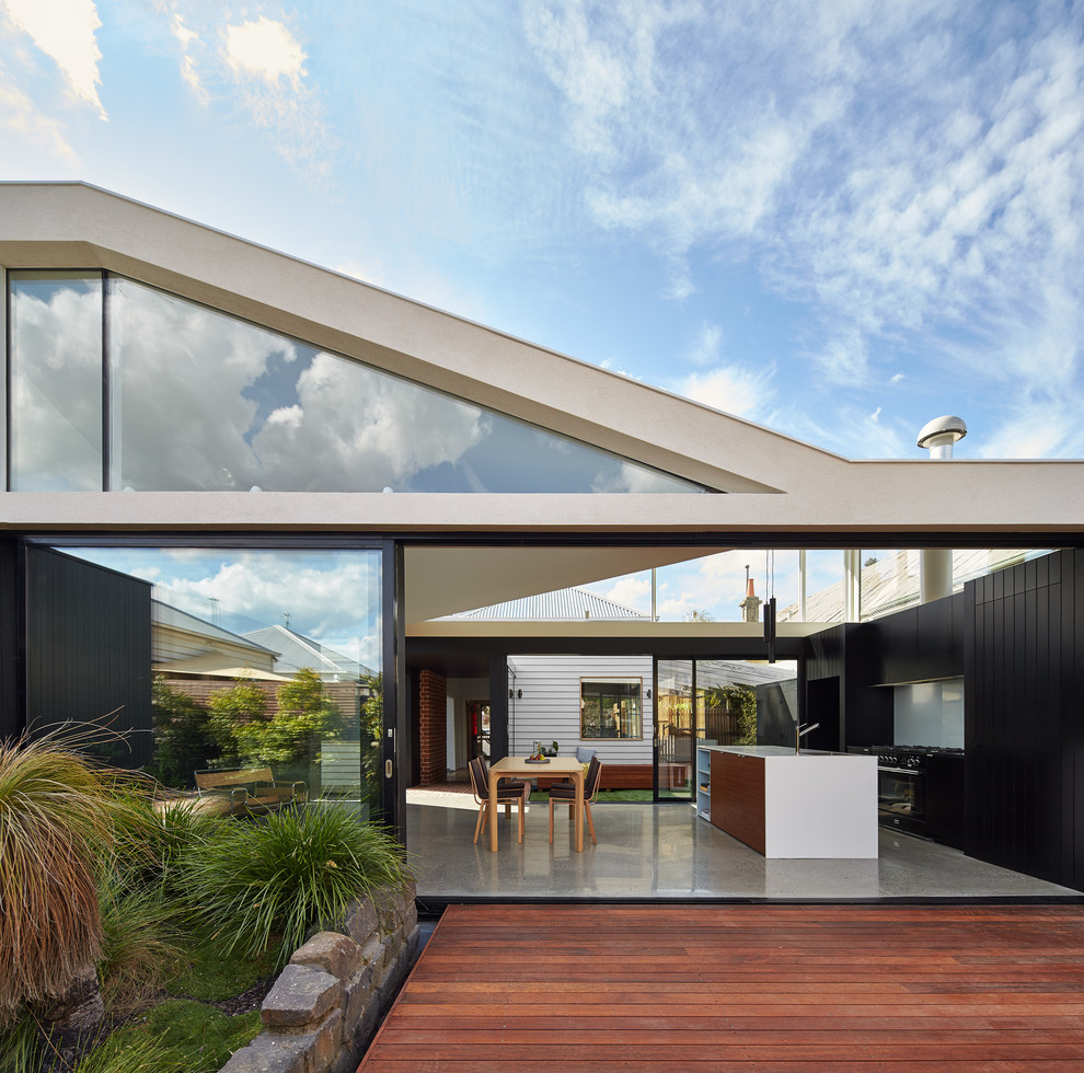 Einzeilige, Mittelgroße Moderne Wohnküche mit Kücheninsel in Melbourne