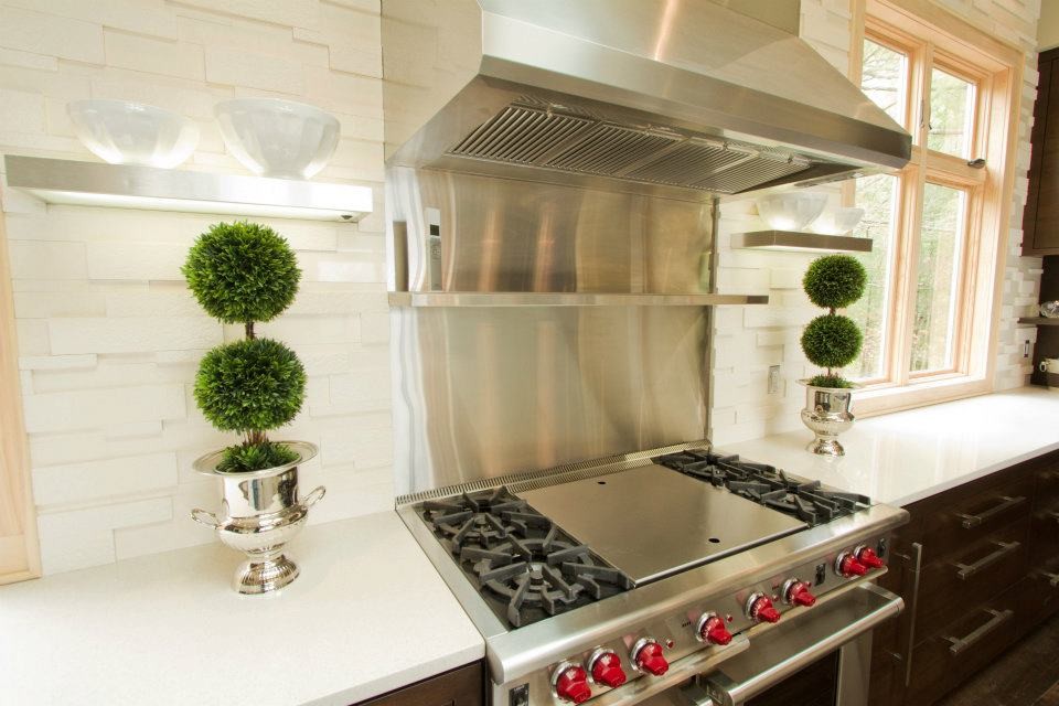 TV Shows / Celebrity Designers Transitional Kitchen Toronto by