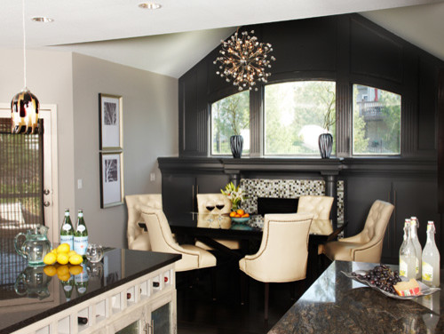 Example of a trendy kitchen design in Kansas City