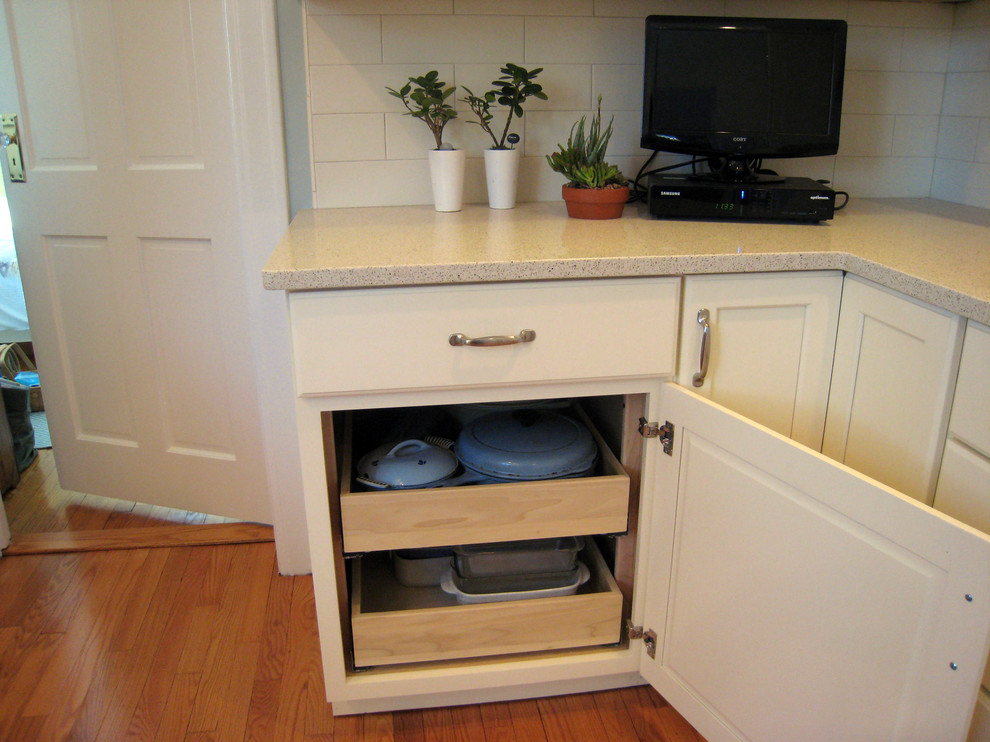 Two rollout drawers in a base Traditional Kitchen New