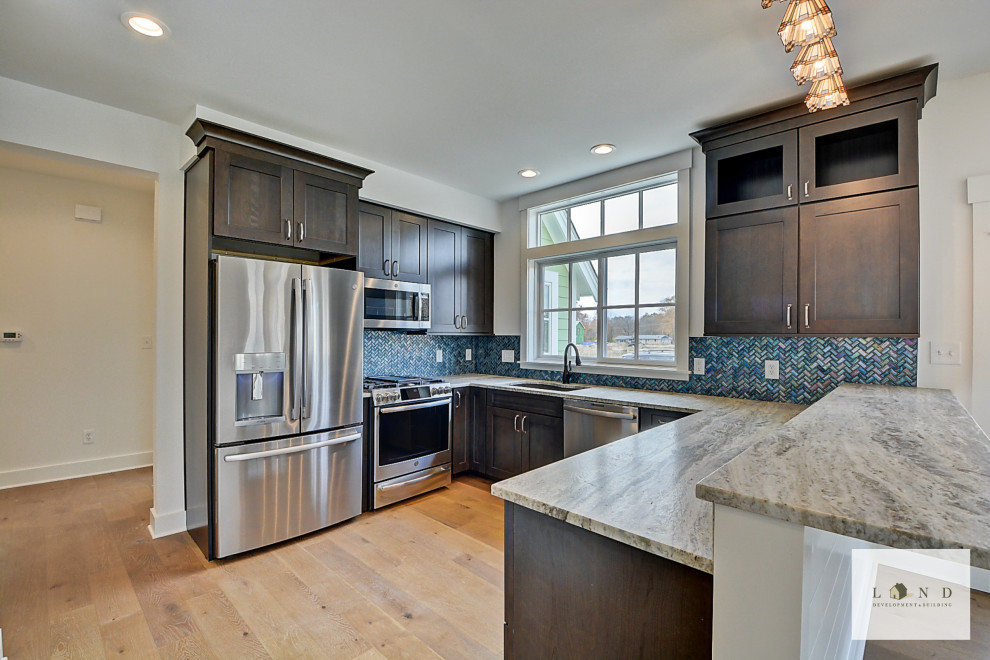 Two story classic cottage at Inglenook of Zionsville Craftsman