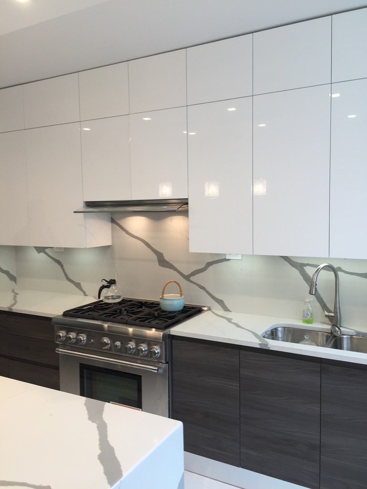 Two Tone Kitchen in New York City Appartment Modern Kitchen New York by Teoria Interiors