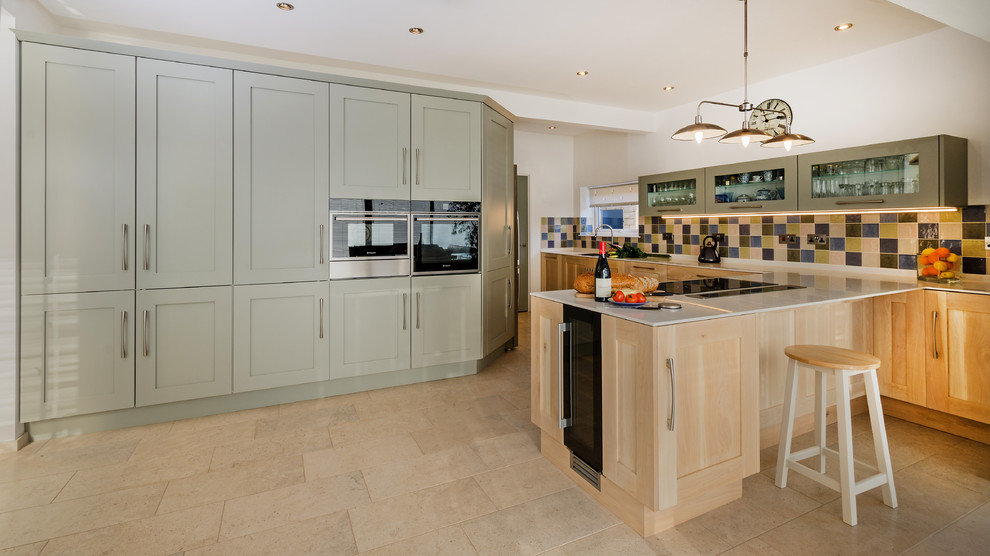 Design ideas for a classic kitchen in Devon.