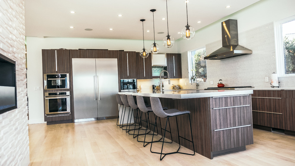 UltraCraft Kitchen Contemporary Kitchen Boston by Boston Best