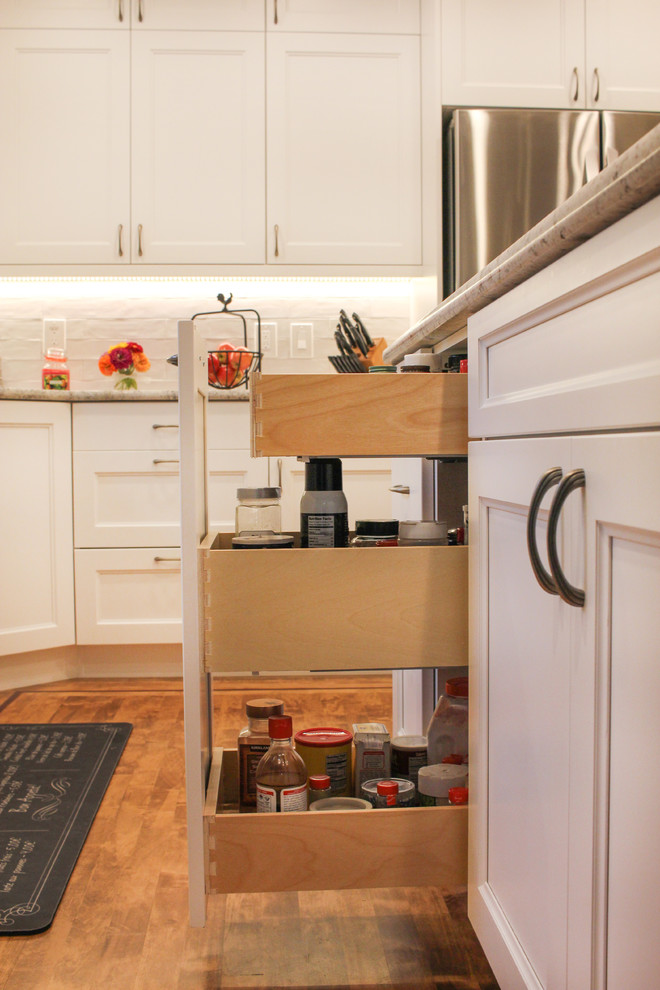 Unique Options Transitional Kitchen Seattle by ctm