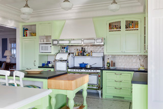 75 Green Kitchen with White Appliances Ideas You'll Love