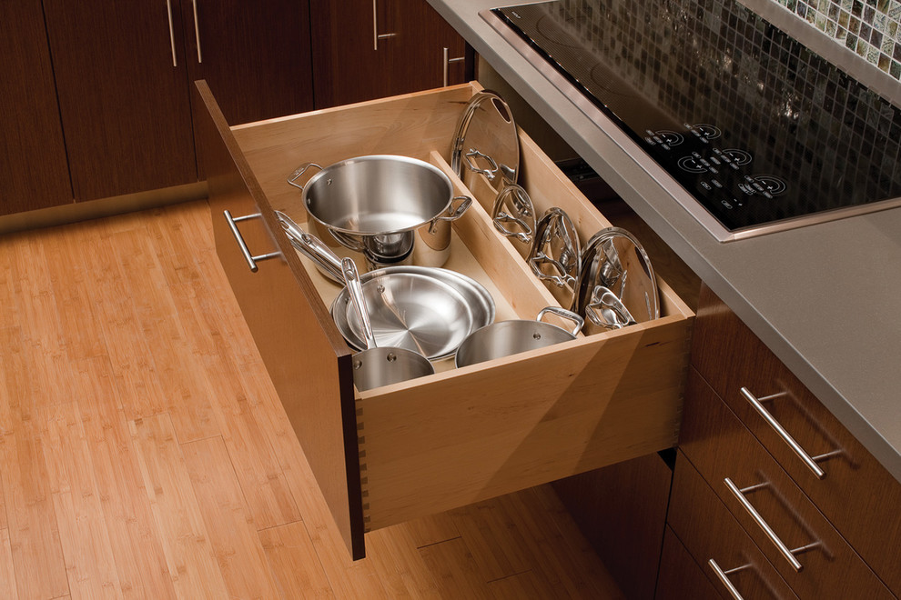 Eat-in kitchen - large contemporary l-shaped light wood floor eat-in kitchen idea in Minneapolis with an undermount sink, flat-panel cabinets, medium tone wood cabinets, quartzite countertops, multicolored backsplash, mosaic tile backsplash, stainless steel appliances and an island