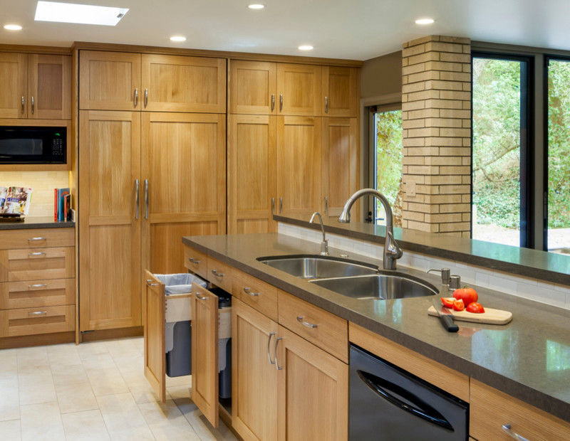 Valant Place, Piedmont Kitchen Remodel Modern Kitchen San Francisco by Custom Kitchens