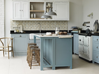 75 Kitchen with Blue Cabinets and Colored Appliances Ideas You'll Love -  January, 2024