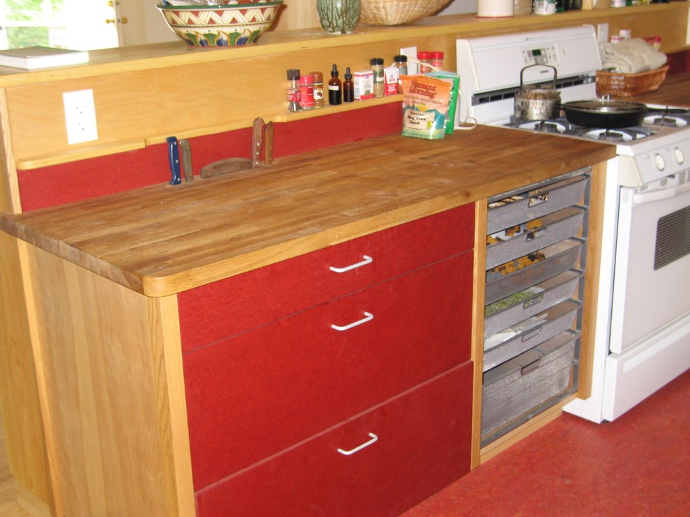 Vermont Kitchens Contemporary Kitchen Burlington by Sam Clark