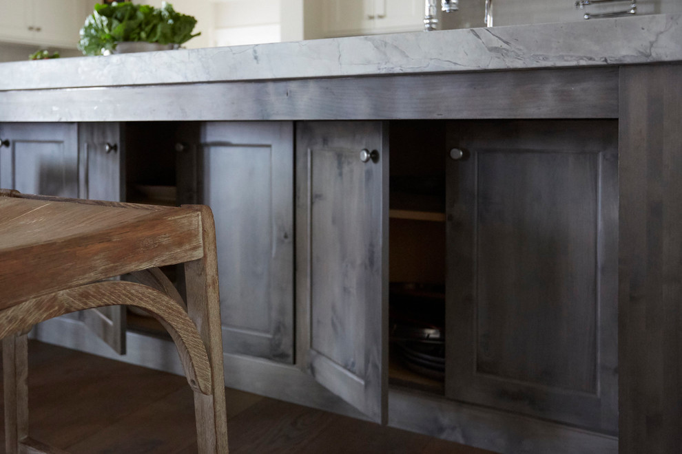 Vernon Traditional Kitchen Chicago by O'Connor Brehm Design