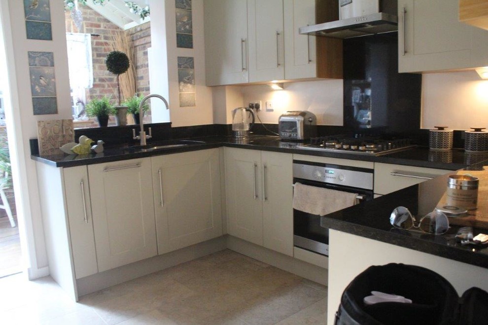 Design ideas for a classic kitchen in Hertfordshire.