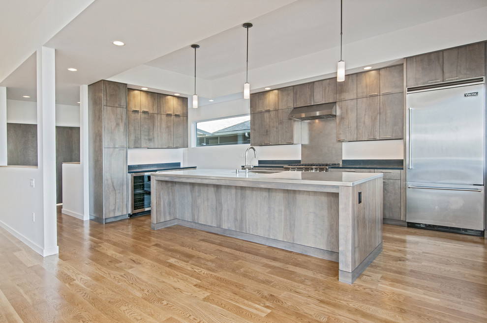 Inspiration for a contemporary kitchen remodel in Seattle