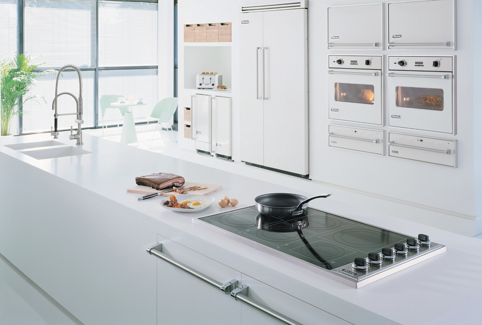 Viking Kitchen Appliances Contemporary Kitchen Los Angeles by
