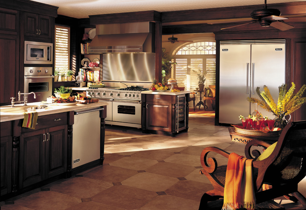 Viking Kitchens Traditional Kitchen Los Angeles by Universal