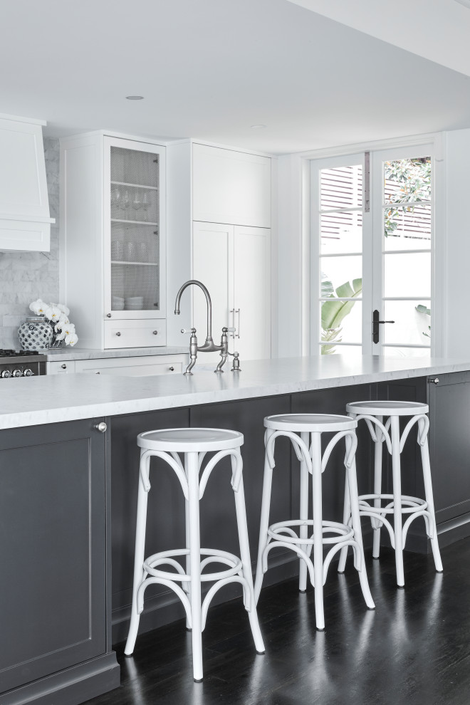 Design ideas for a traditional grey and cream kitchen in Sydney.