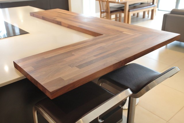 Walnut breakfast bar Contemporary Kitchen Buckinghamshire