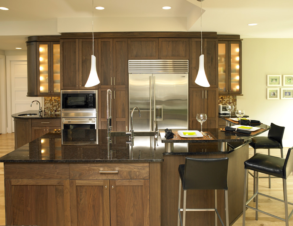This is an example of a modern kitchen in Charlotte.