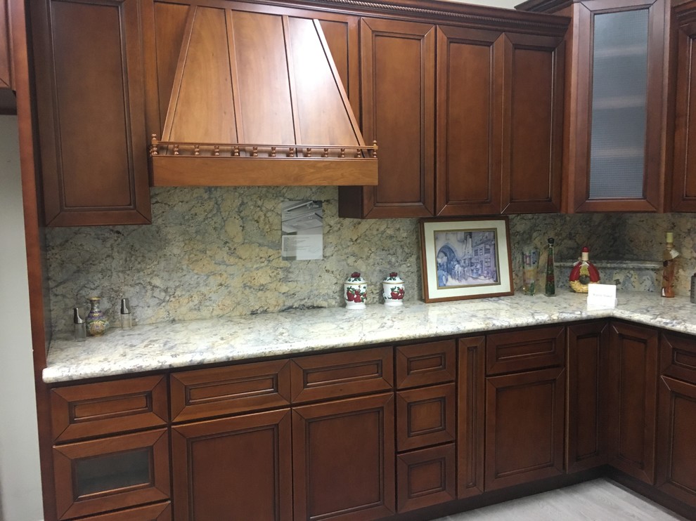 Walnut Shaker Modern Kitchen Los Angeles by Fremont