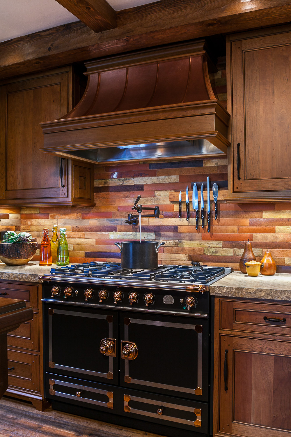 75 Beautiful Kitchen With Dark Wood Cabinets And Slate Backsplash Pictures Ideas April 2021 Houzz
