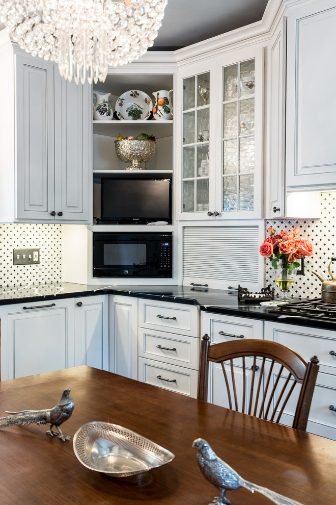 Elegant kitchen photo in DC Metro