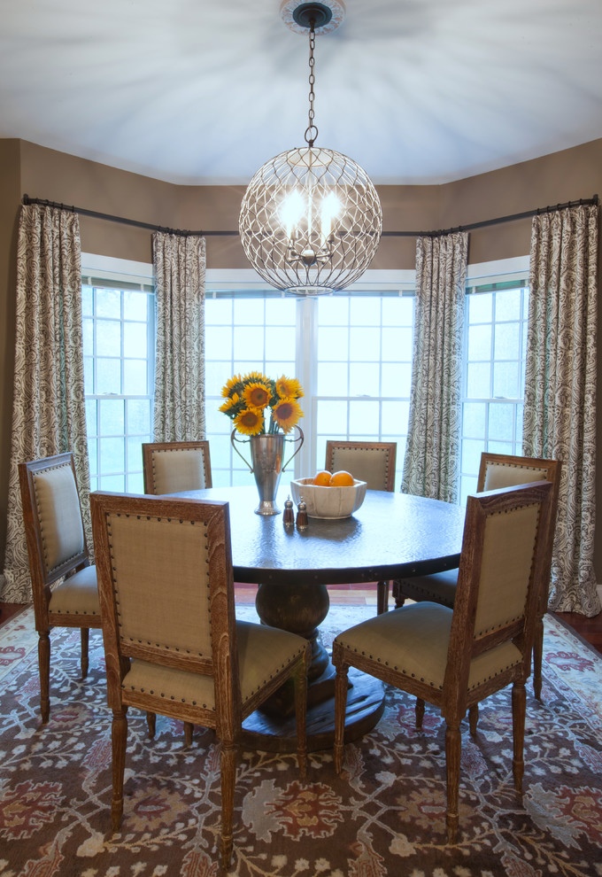 Dining room - traditional dining room idea in Baltimore
