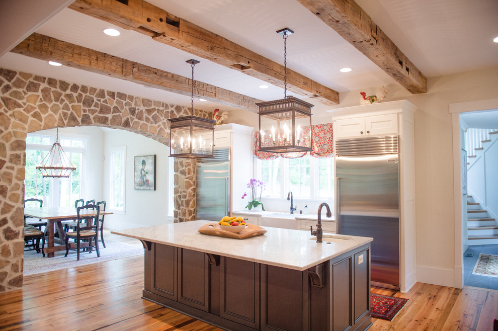 Inspiration for a large country kitchen remodel in Charlotte