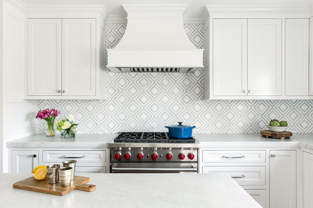 white sparkle backsplash