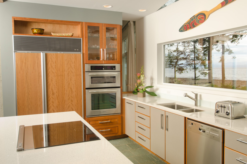 West Coast Contemporary Kitchen Contemporary Kitchen Vancouver