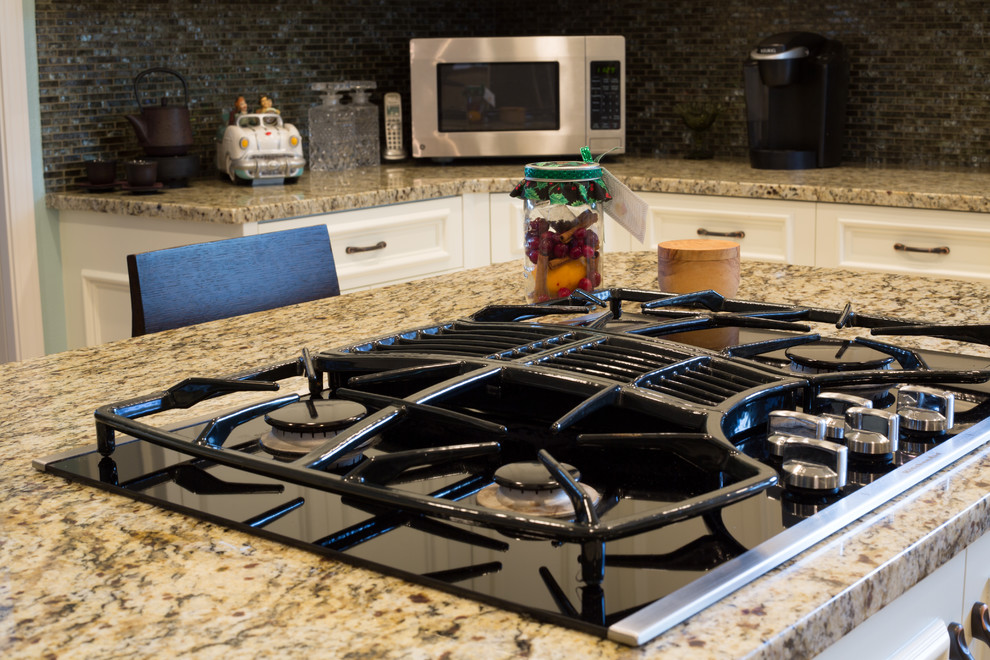 West Linn, Oregon Kitchen Remodel Contemporary Kitchen Boise by