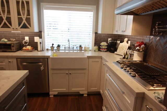 Westlake Village Custom Kitchen Cabinets Arts Crafts Kitchen Los Angeles By Andrews Fine Cabinets And Millwork Houzz Ie