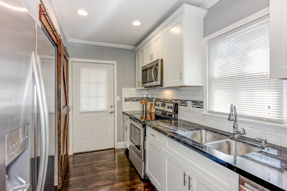 Westmont Modern Kitchen Atlanta by Amazon Homes LLC Houzz