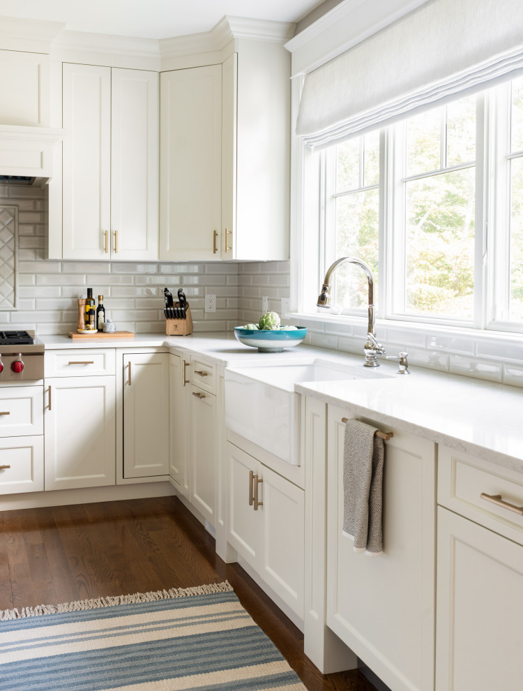 Inspiration for a classic kitchen in Boston.