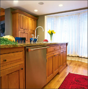 Inspiration for an eclectic kitchen remodel in Chicago