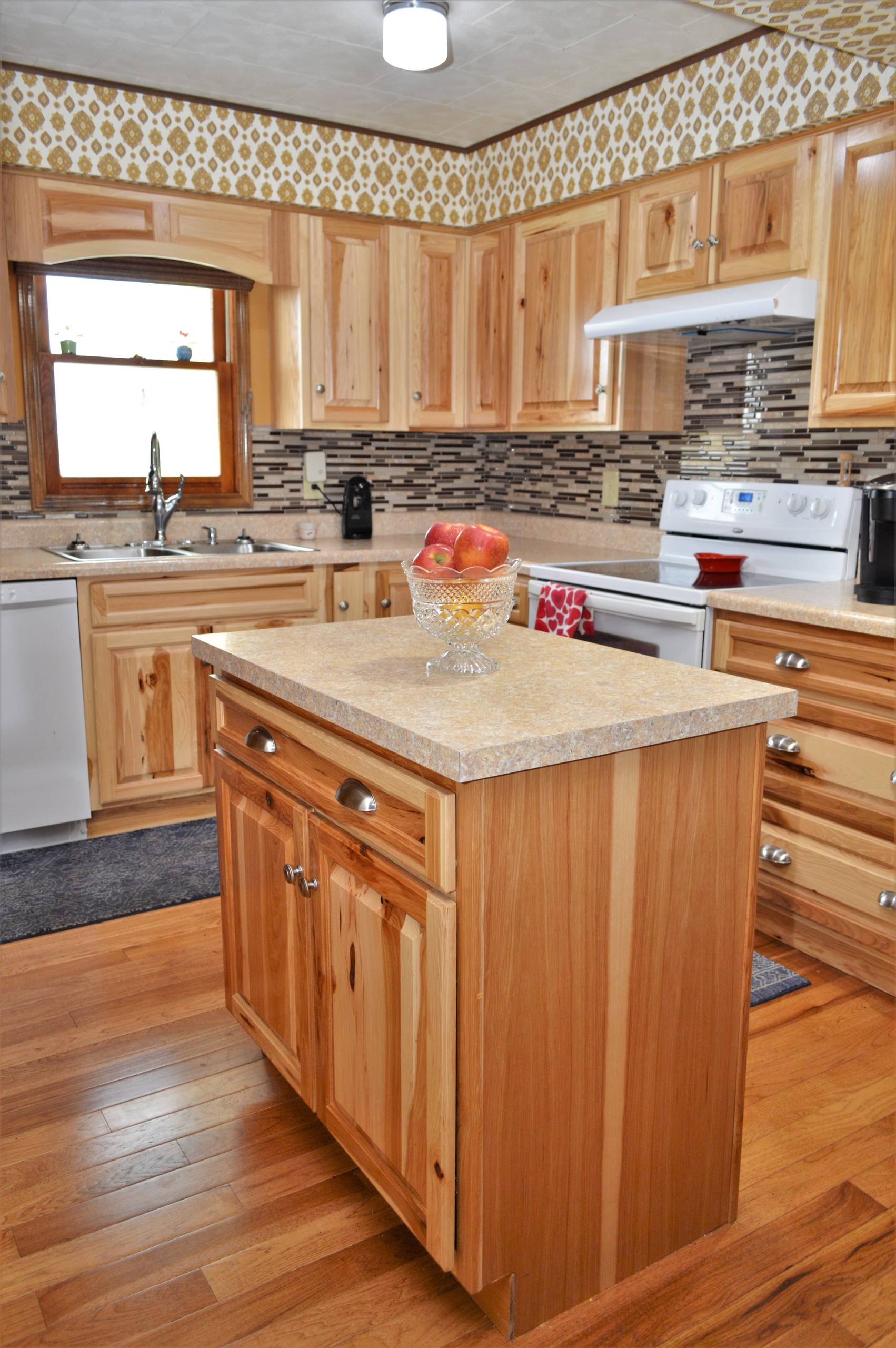 Unfinished hickory kitchen cabinets