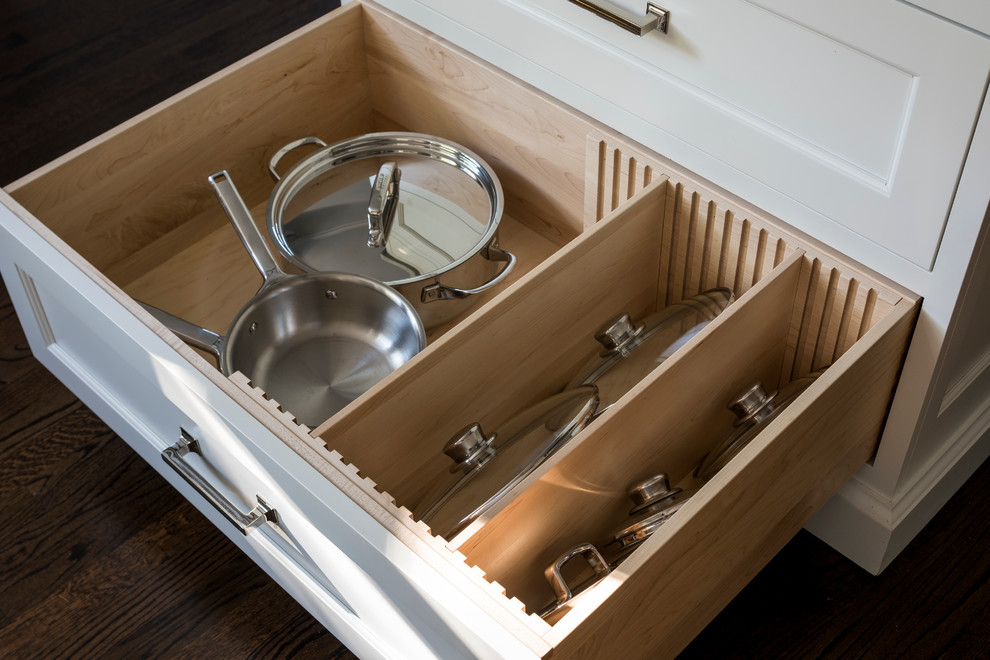 Example of a transitional kitchen design in New York
