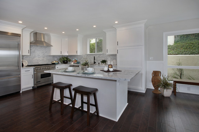 White Cap, Corona Del Mar - Contemporary - Kitchen - Los Angeles - by ...